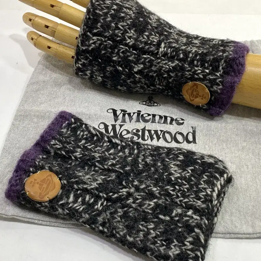 Vivienne Westwood Half-finger Glove