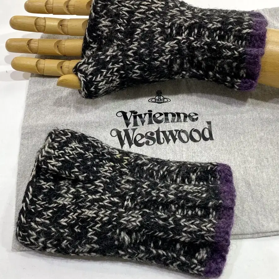 Vivienne Westwood Half-finger Glove