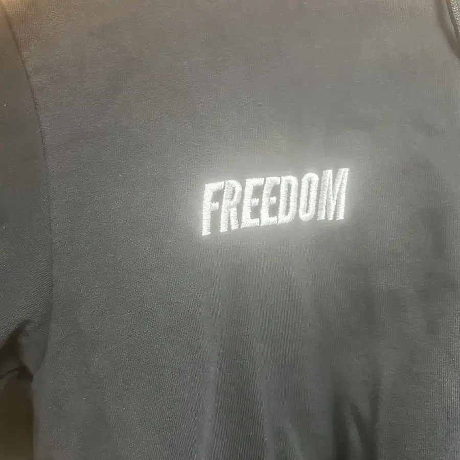 freedom 프리덤 후드집업