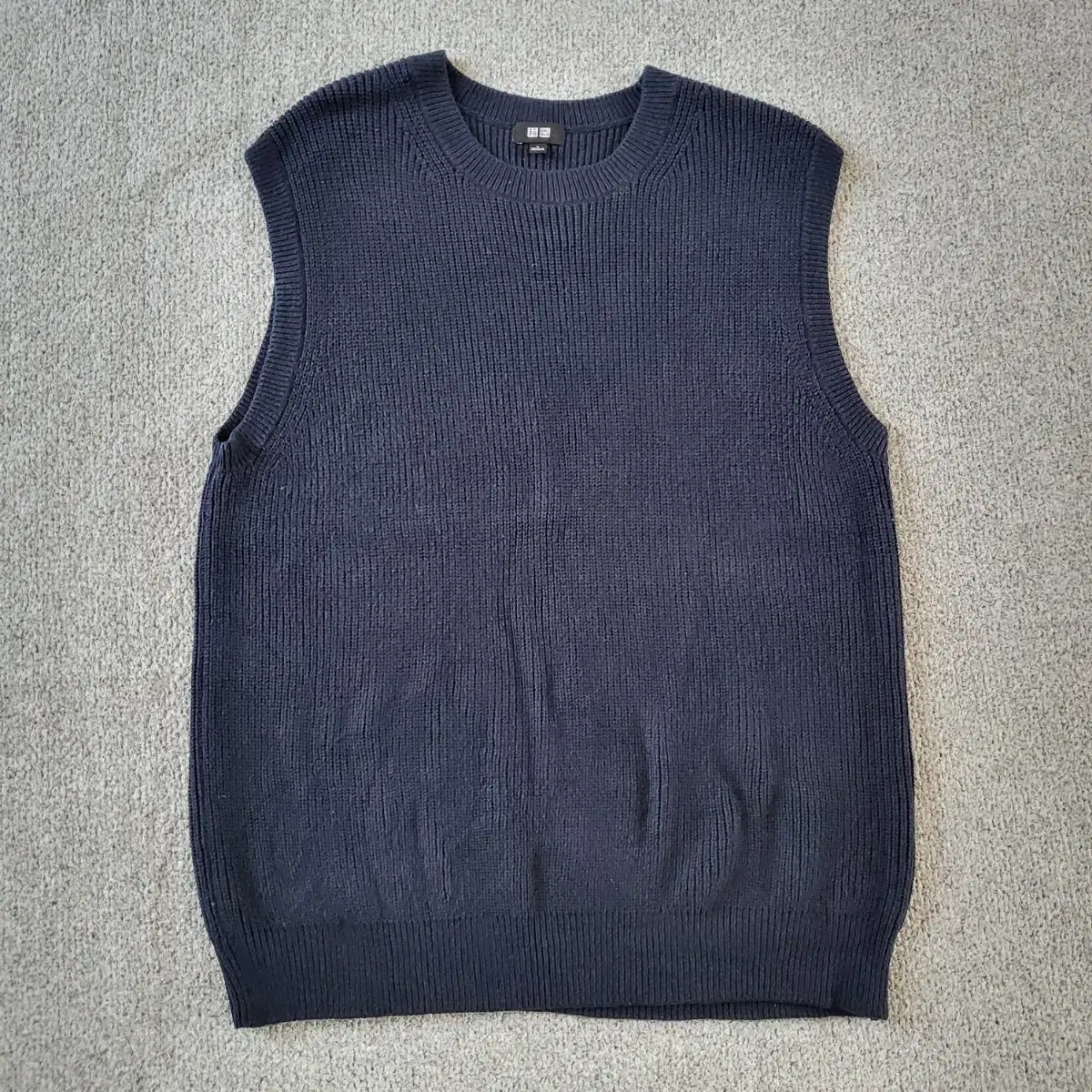 Uniqlo Knit Vest Navy L(100)