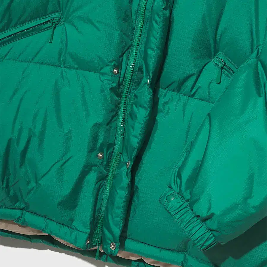 UNUSED down jacket