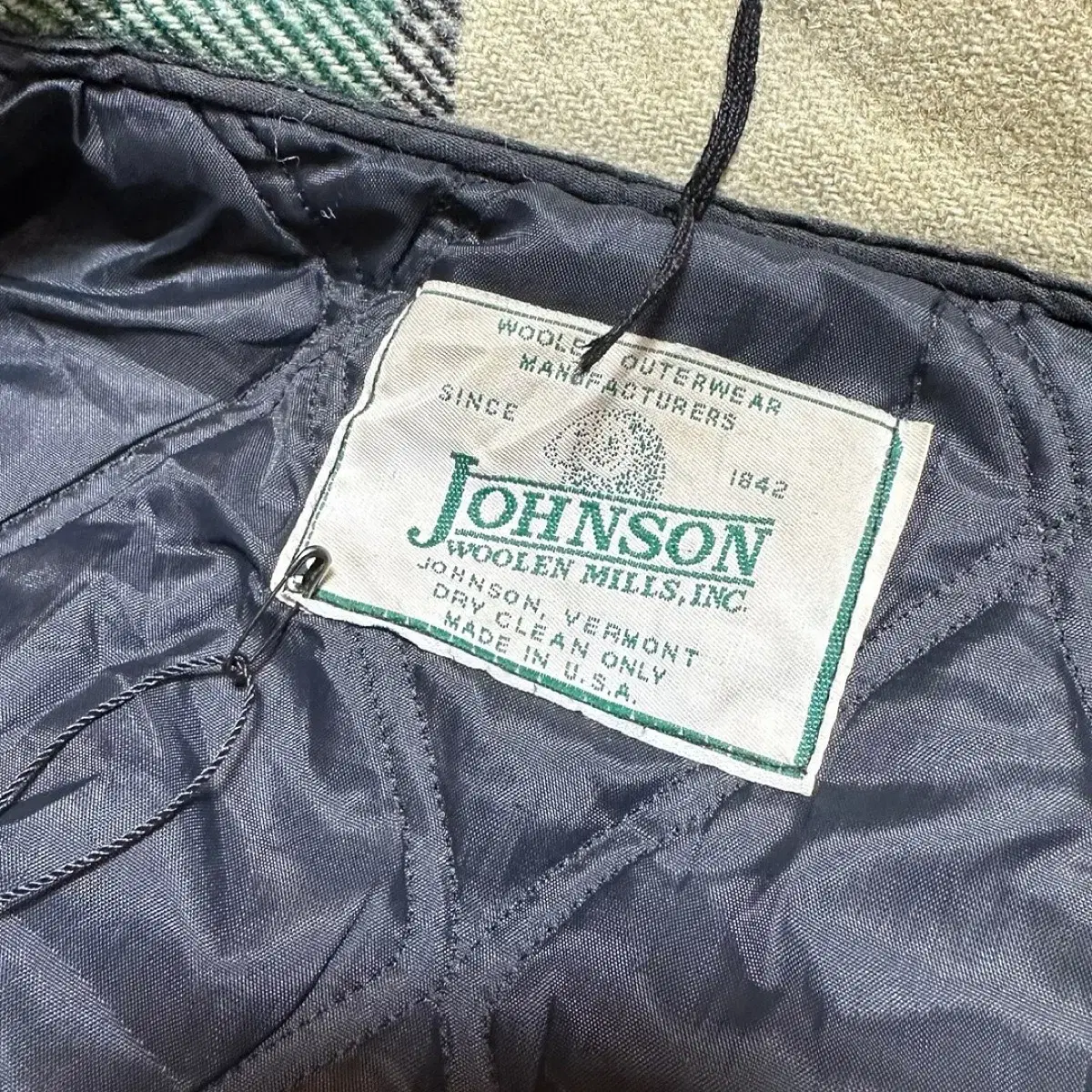 [100-105]80s Johnson Woolen Mills 맥키노 자켓