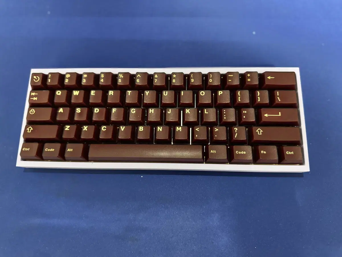 Tofu60 redux + wooting 60 he 기판 키보드