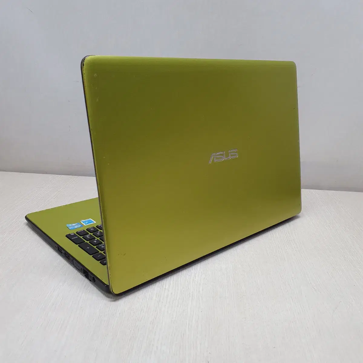 ASUS X502C 학습 사무 웹서핑 광고없는유튜브 15인치