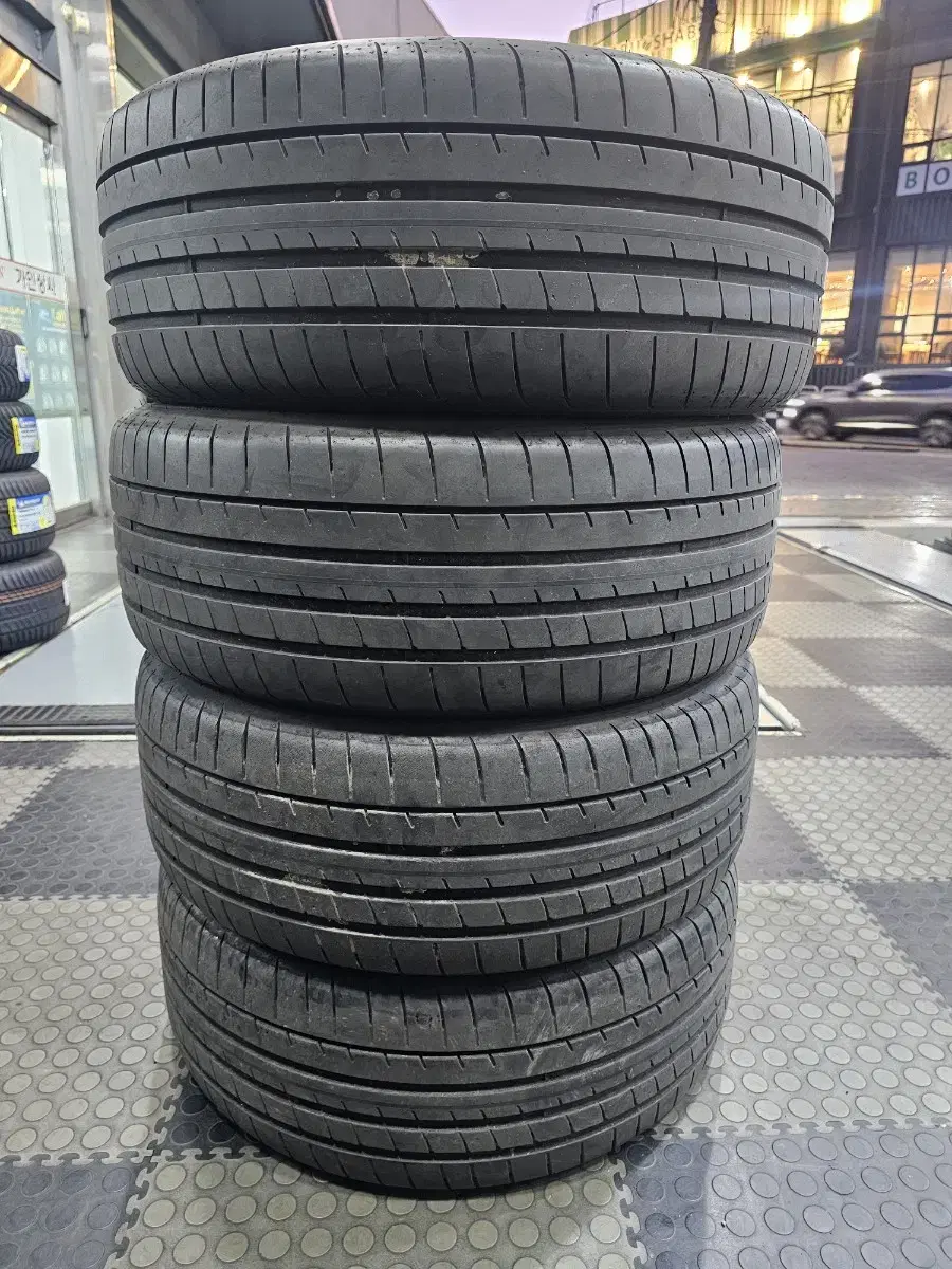 255/45R20 굳이어 이글F1 어시믹트릭5  1대분