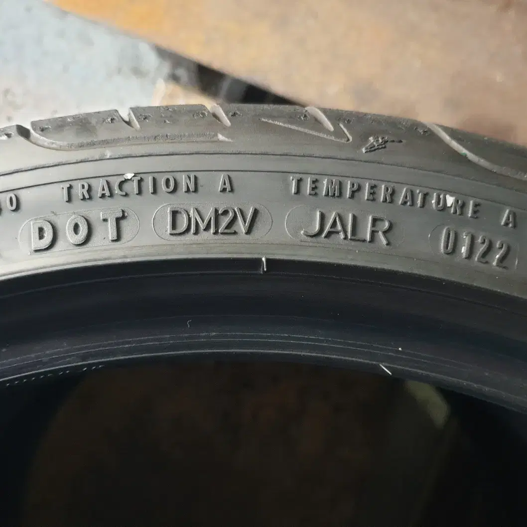 중고타이어 굿이어 이글 EAGLE F1 235/35R19 91Y 2개세트