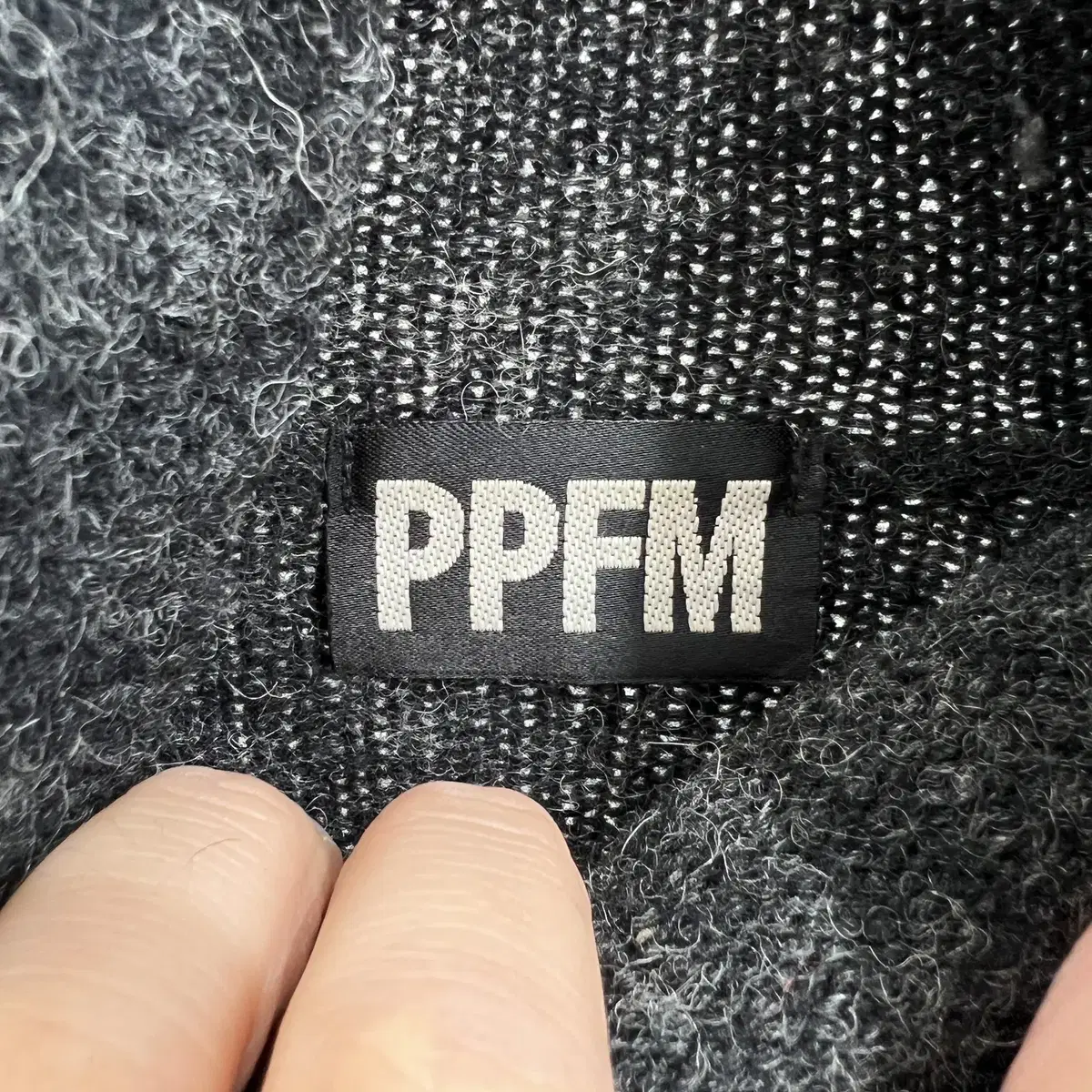 ppfm 터틀넥 스웨터