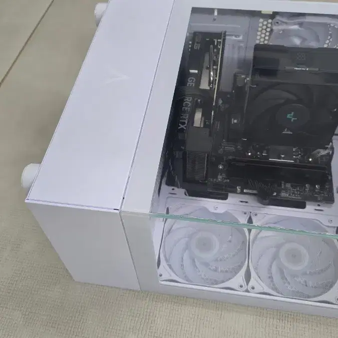 게이밍 컴퓨터 본체 7500F + 4060ti + 1TB