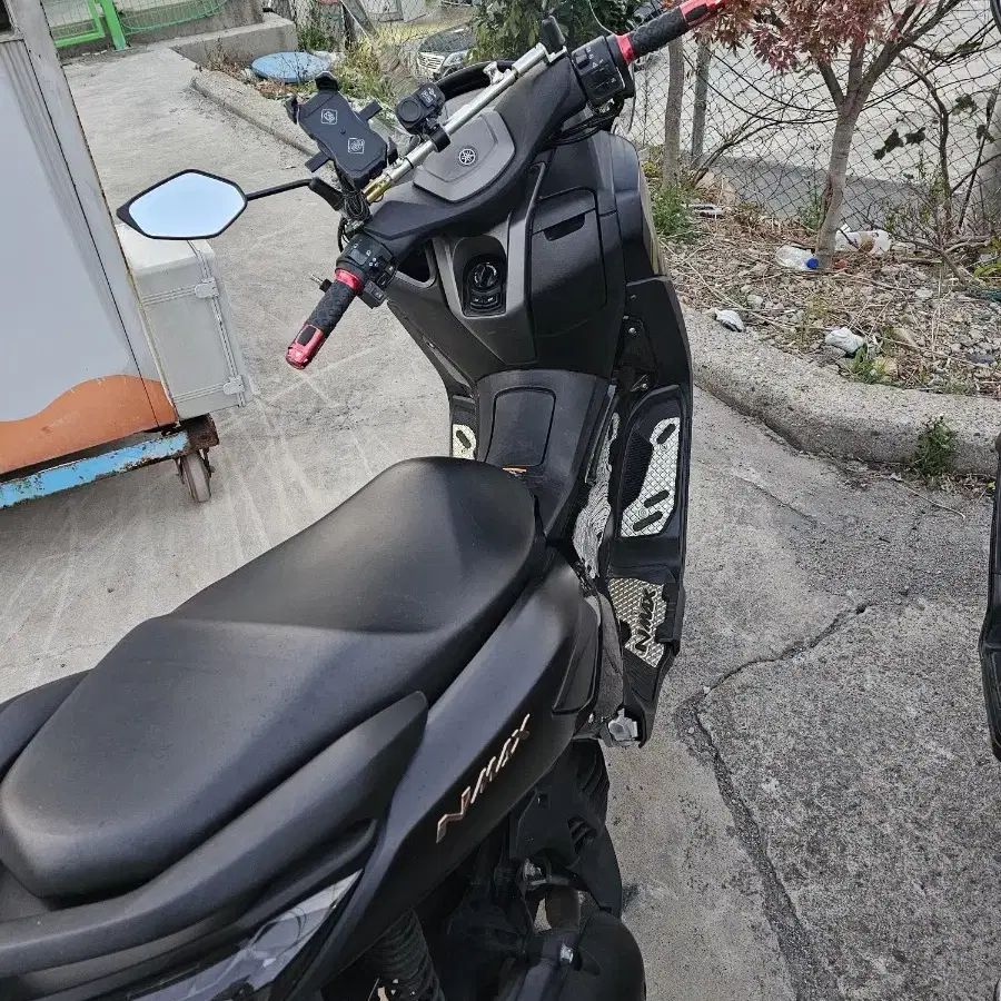 부산 23년 nmax125 판매합니다.