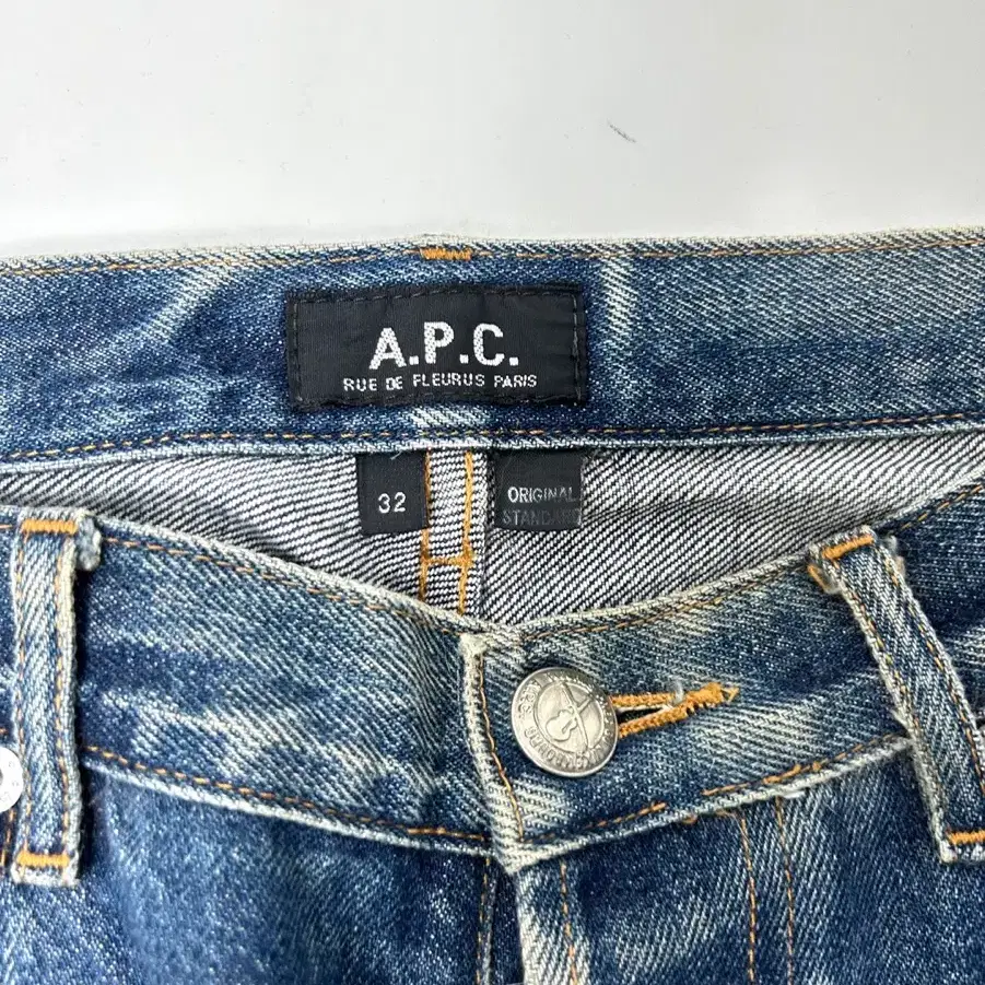 (무료배송) A.P.C 아페쎄 OG 스탠다드 워싱 셀비지 데님 팬츠