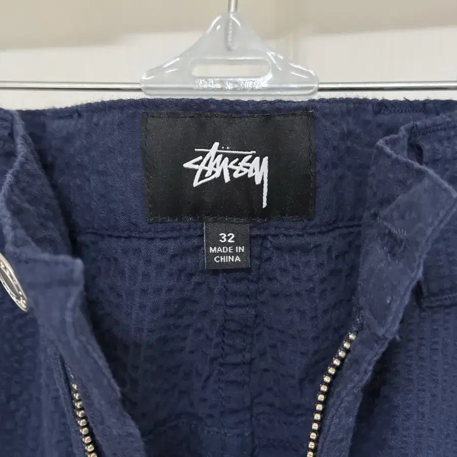 스투시(STUSSY) 워크팬츠 팝니다.