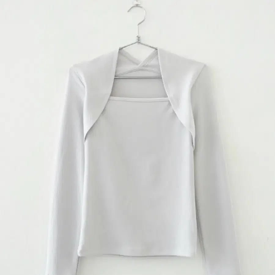 애프터먼데이 클린 볼레로 탑 clean bolero top