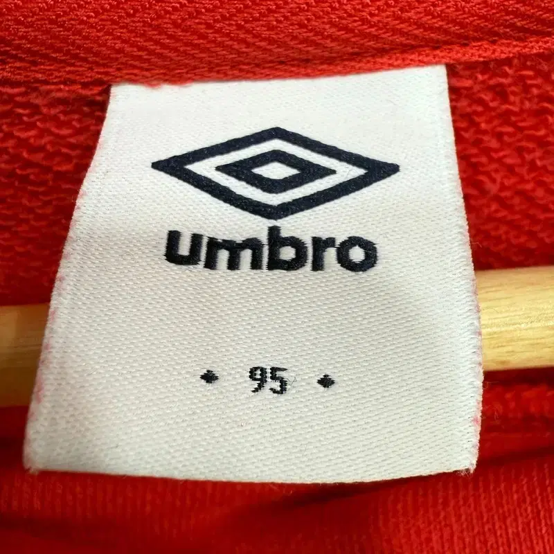 [ UMBRO ] 엄브로 맨투맨 [95]