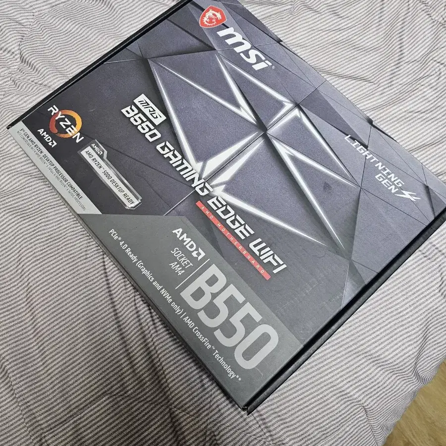 5950x, msi b550 edge wifi, 삼성3200 32gx2