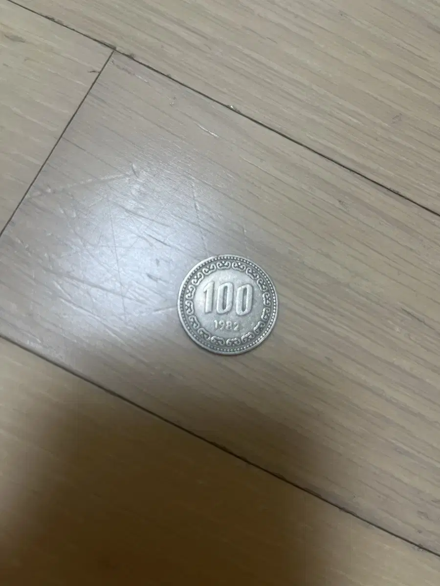 1982년 100원