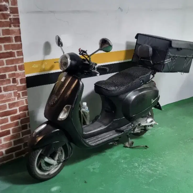 베스파 lx125 12년식  (가격인하재업)