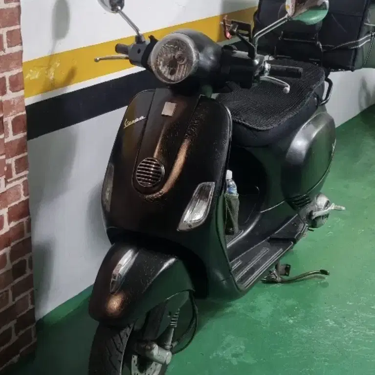 베스파 lx125 12년식  (가격인하재업)