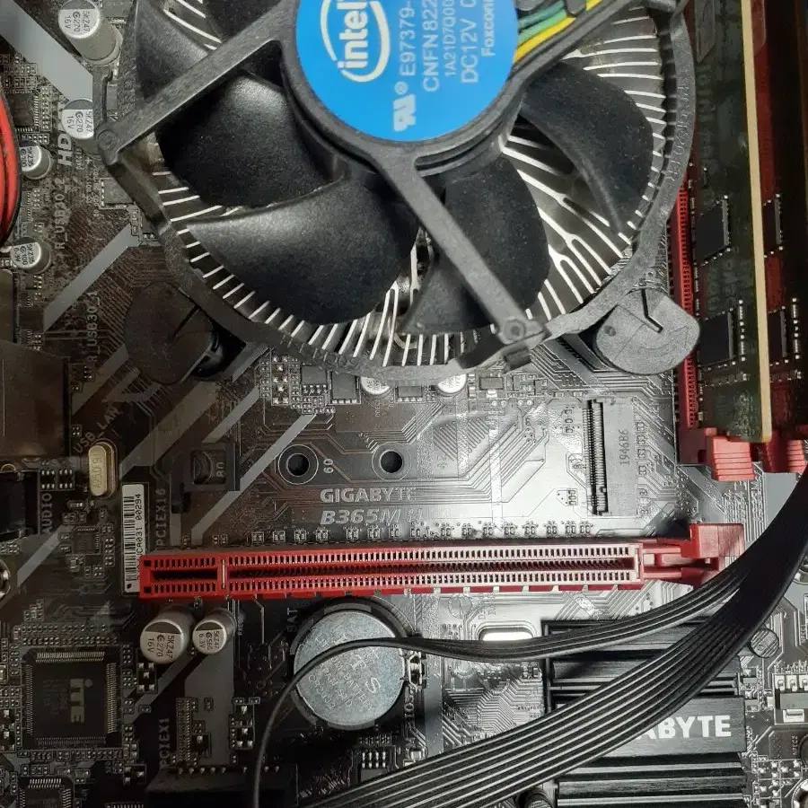 i5 9500 컴퓨터