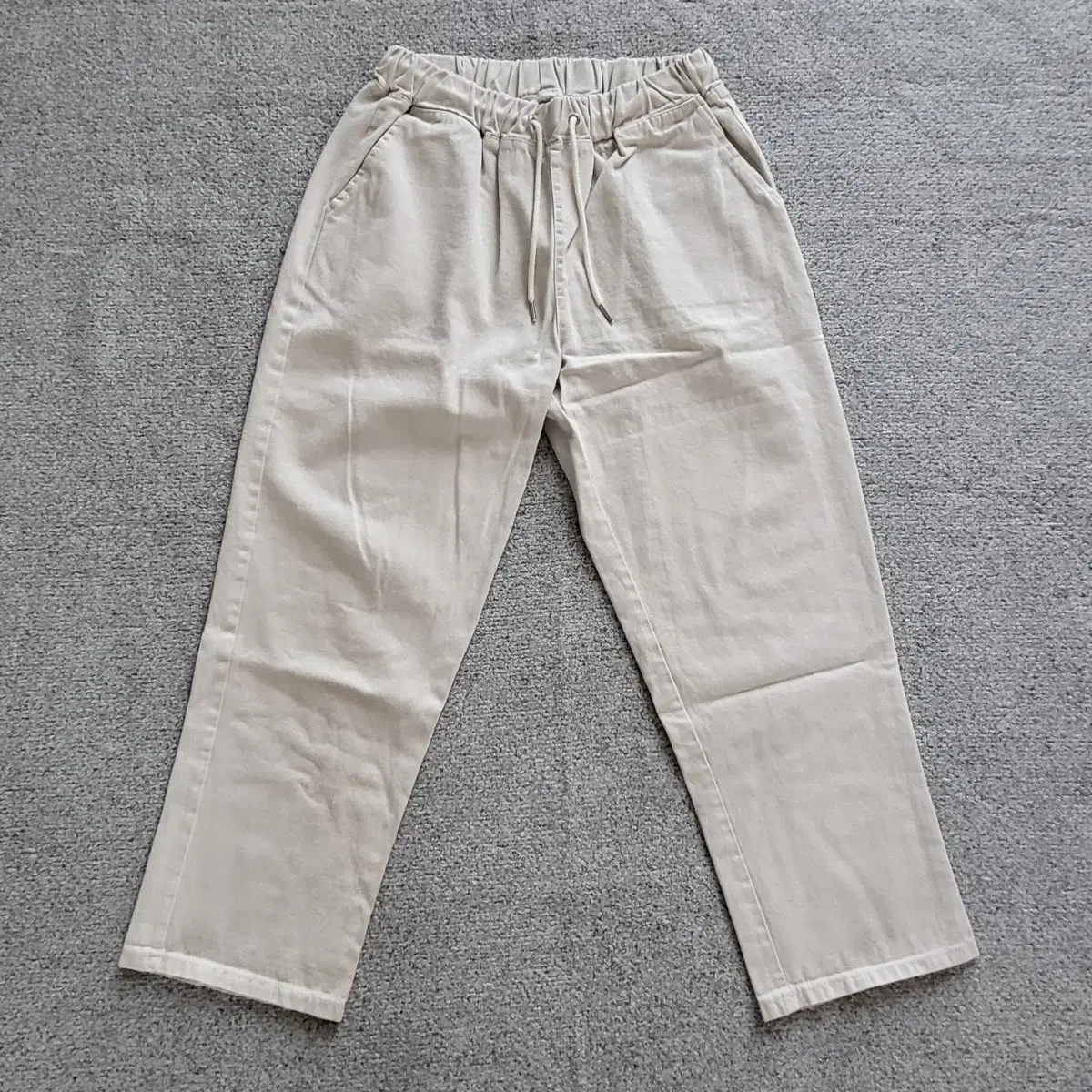 Jay Pollock Banded Chino Pants Ivory