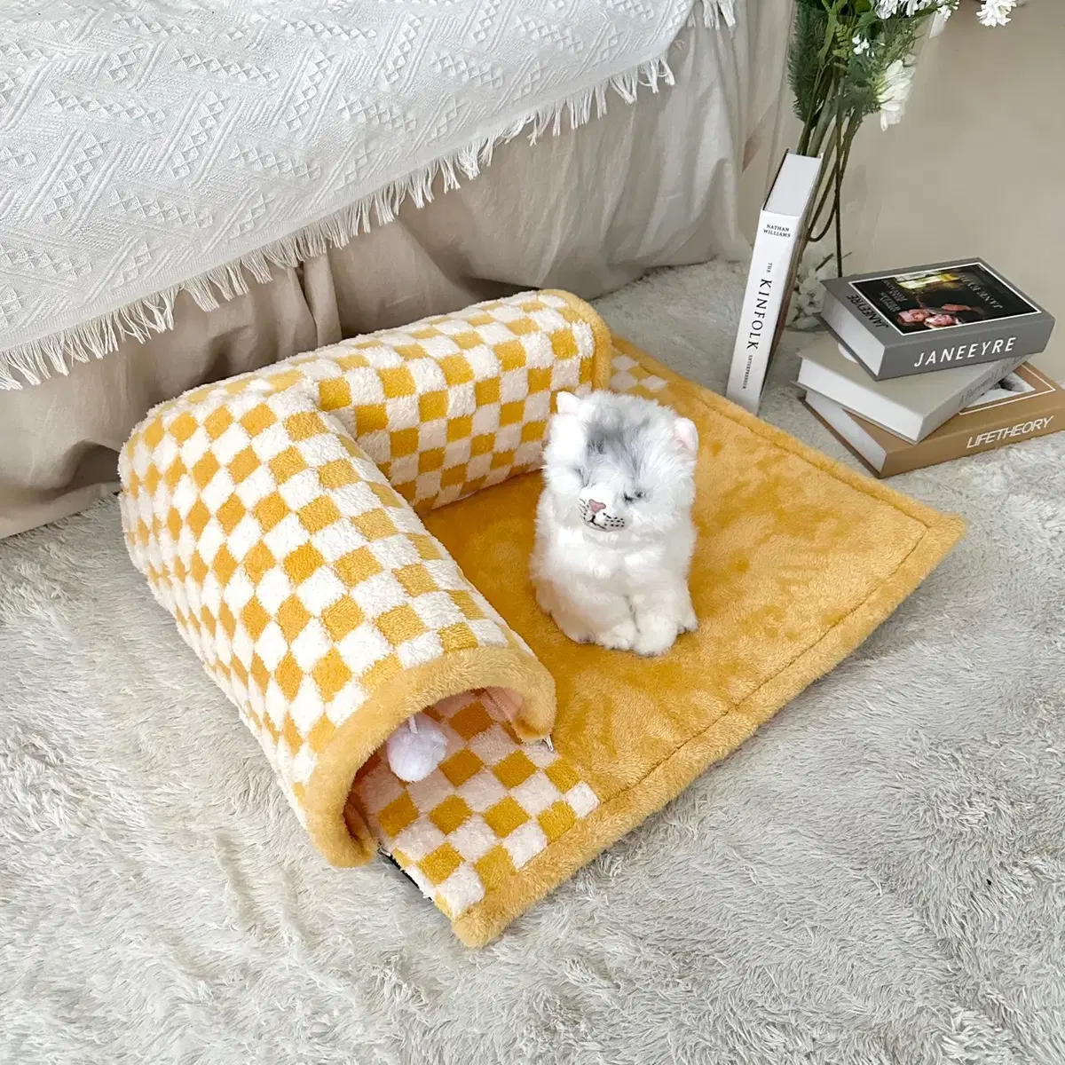 Cat Breathing Tunnel I'm selling a new one, mall-grade, for sale.