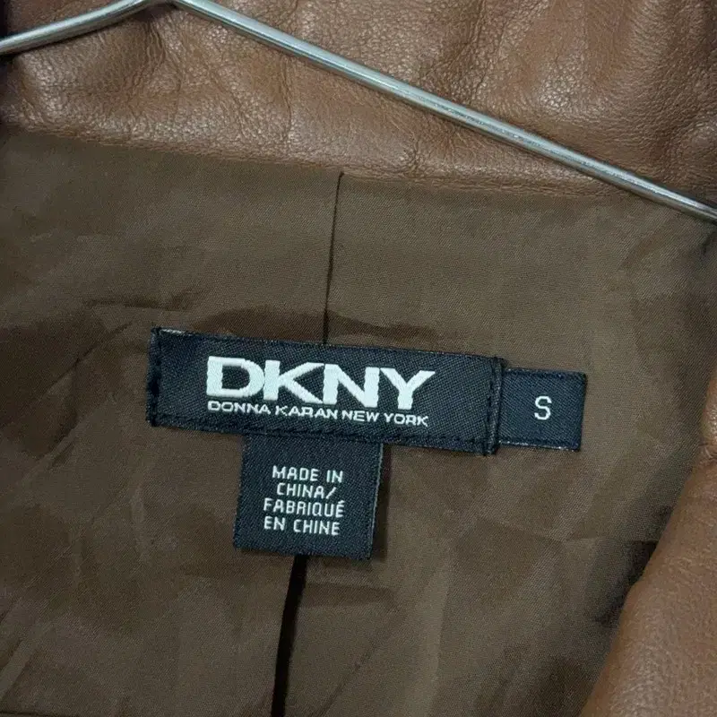 DKNY 브라운 Y2K 레더 집업 자켓 S