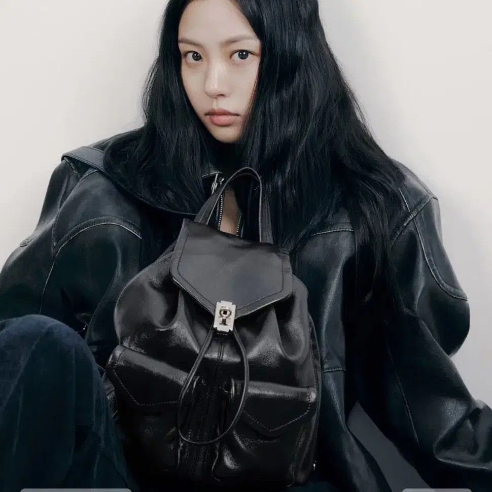 분크 Occam Doux Double pocket Backpack M