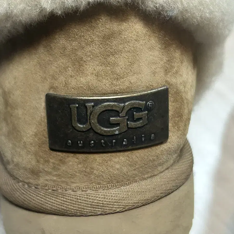 어그 ugg carter 브라운 부츠 240사이즈 새제품