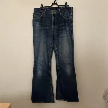 Lee 플레어 517 646 684
