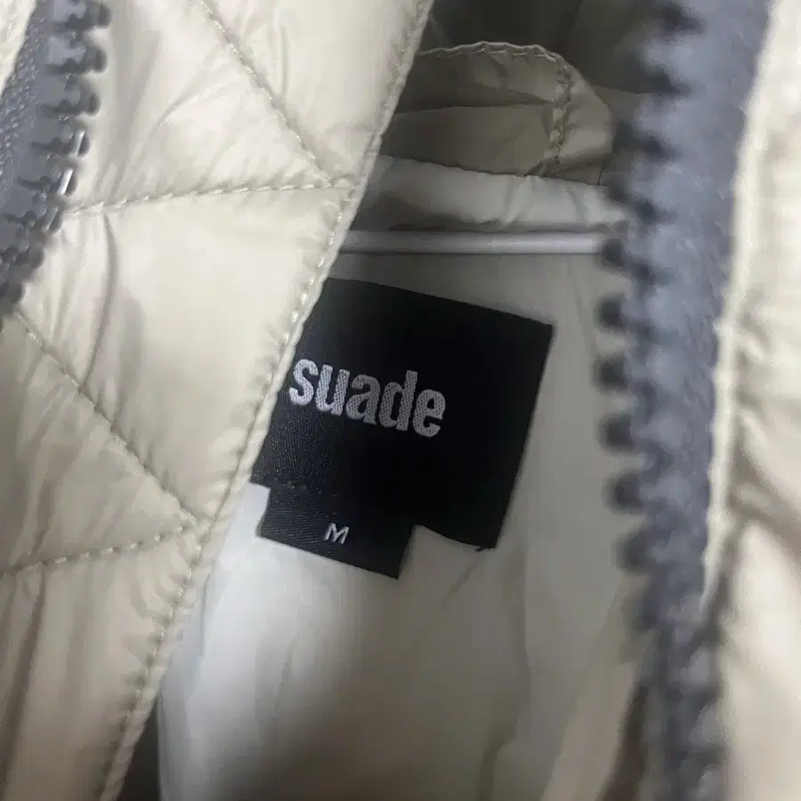 스웨이드 패딩 Suade Hooded Down Jacket Khaki