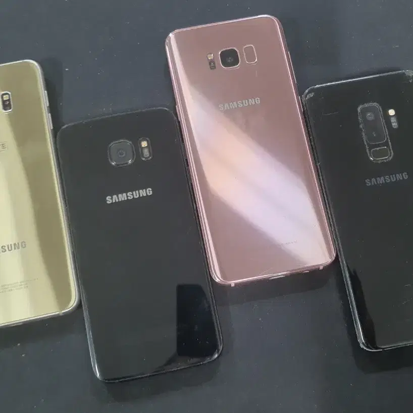 갤럭시(S6엣지+,s7엣지,s8+s9+) 액파,멍폰 일괄 팝니다.