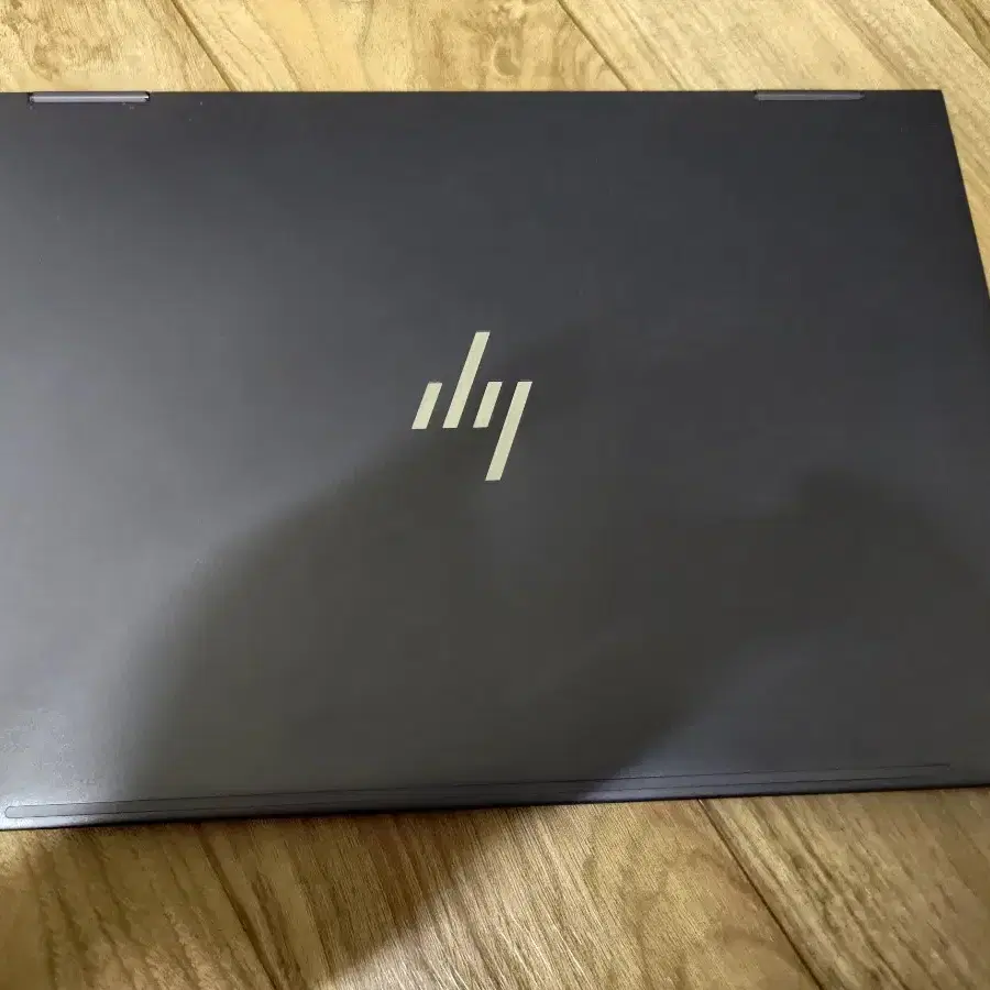 HP ENVY X360 라이젠 3500u 판매합니다.