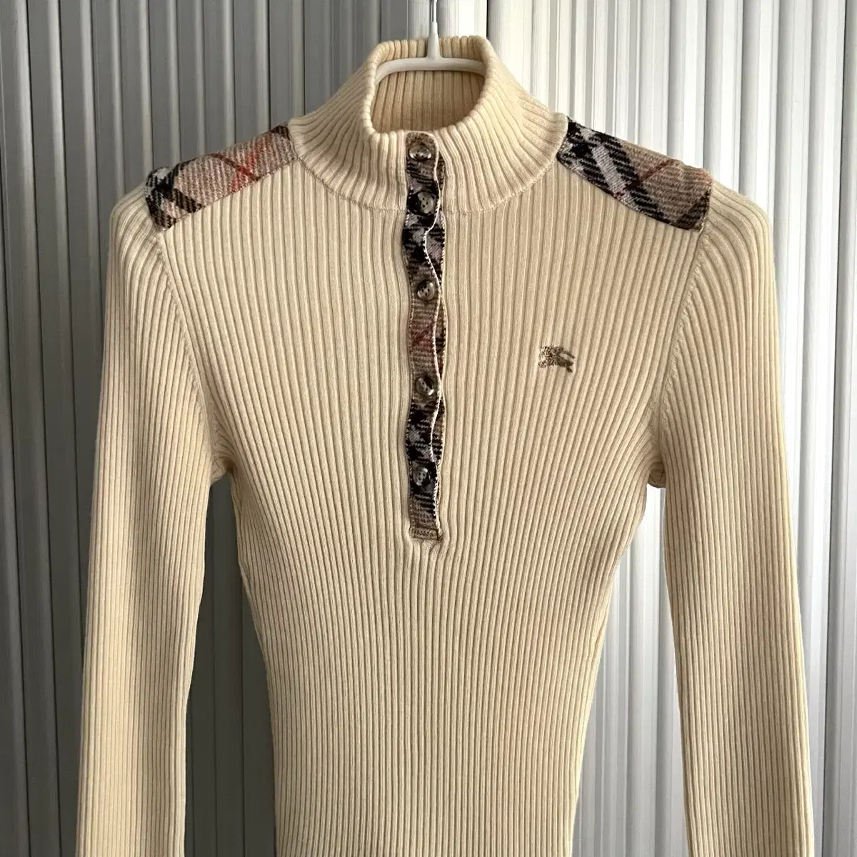 Burberry knit