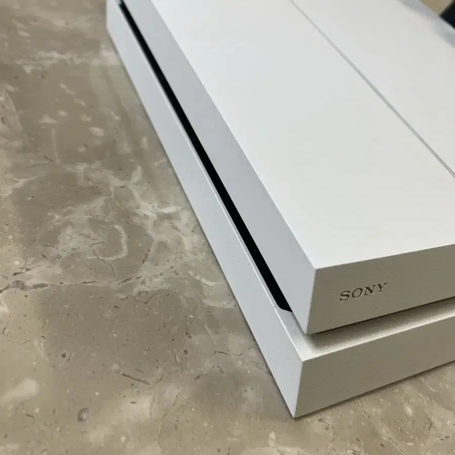 Ps4 본체 (cuh-1205A 500GB)  + 듀얼쇼크 팝니다