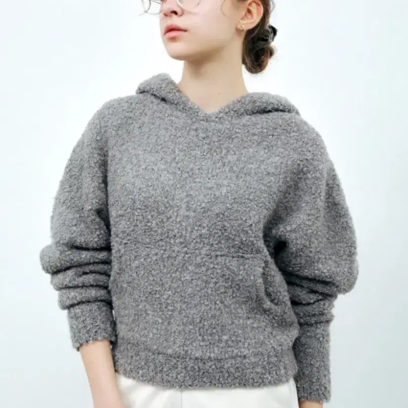 [noregret] Boucle Over-Fit Hoodie Knit