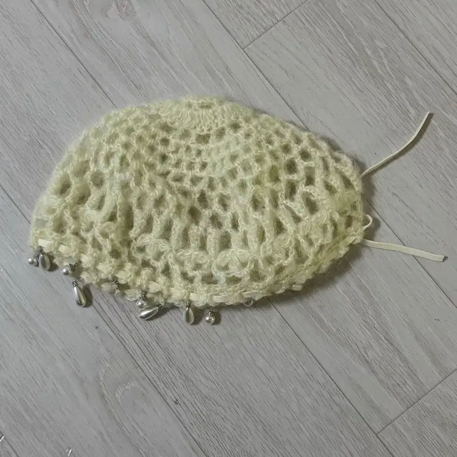 알크미 Pearl drop mohair crochet beanie 비니