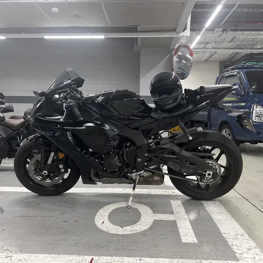 야마하 R1 1000km 신차 판매 대차 r6