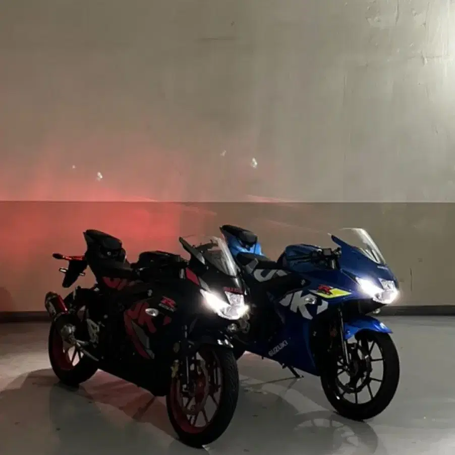 스즈키gsxr125 21년식