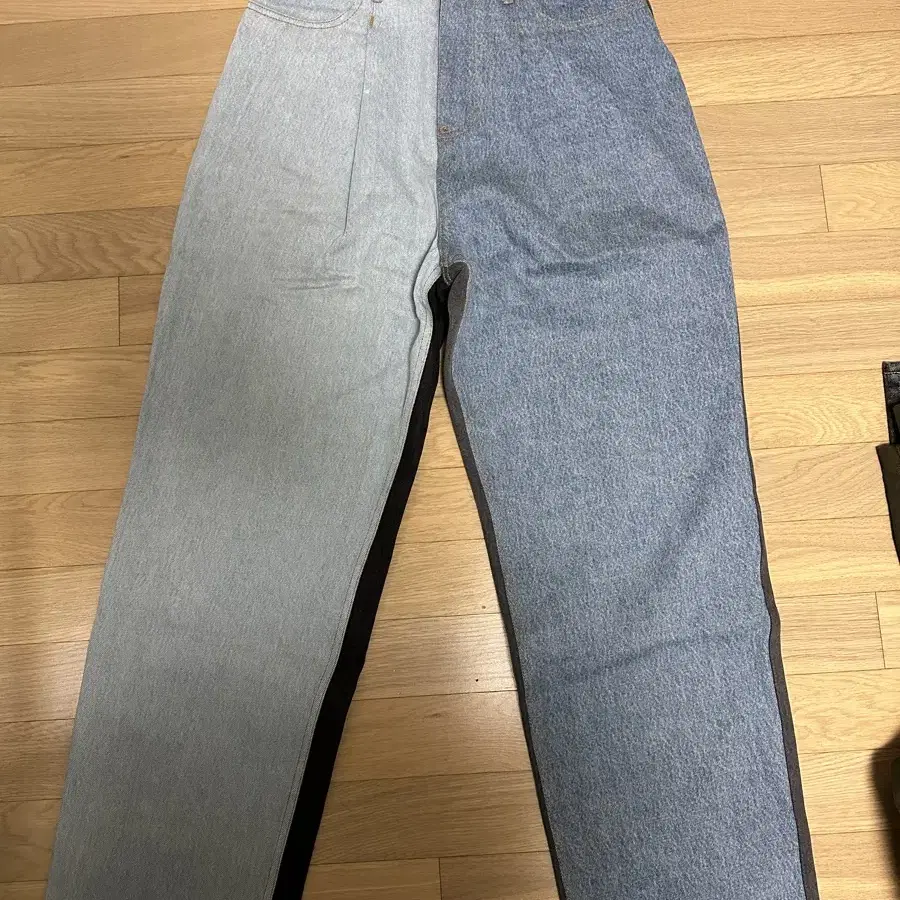 아더에러 커드진 kurd jeans