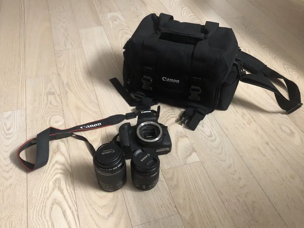 캐논 800D 카메라 + 렌즈2개