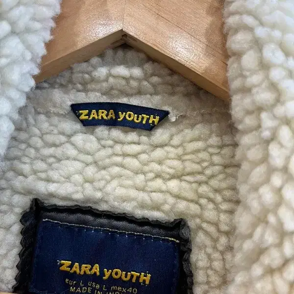 ZARA 자라 무스탕 자켓