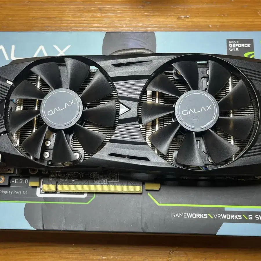 갤럭시 GTX 1060 그래픽카드 풀박스