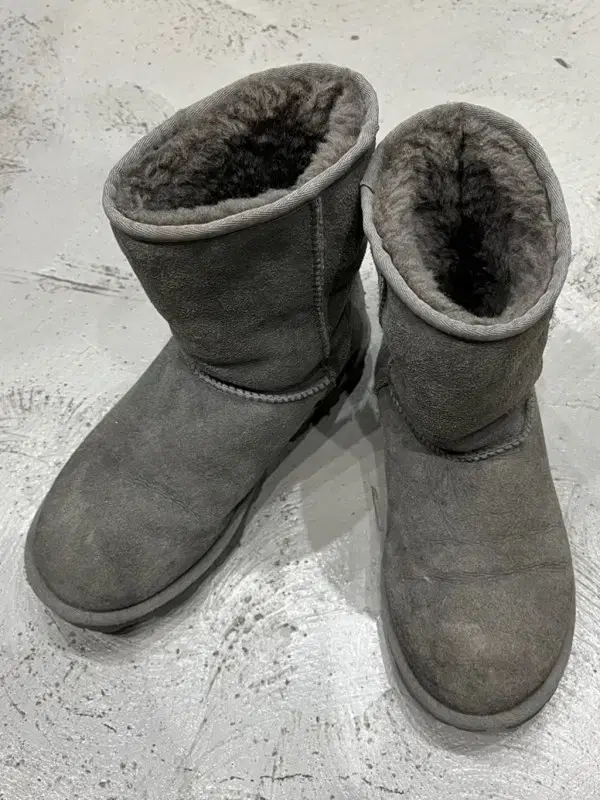 UGG 어그부츠 230