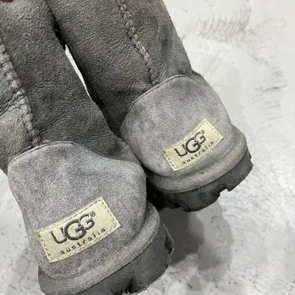 UGG 어그부츠 230