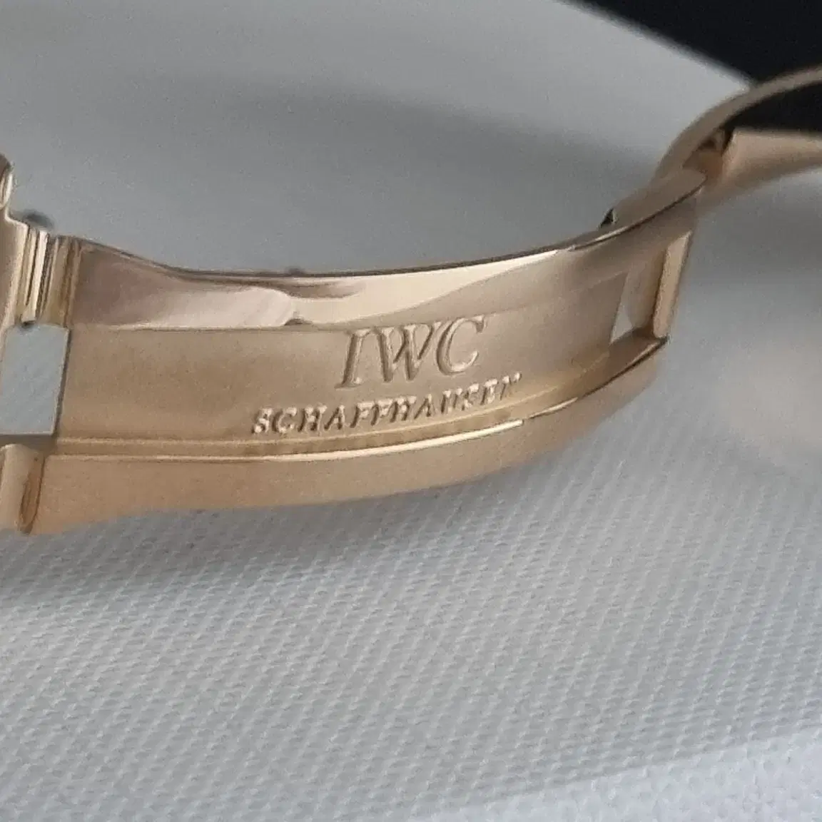 iwc 43mm 포르투기저 수동 8데이즈 days 금통 풀박스 팝니다.