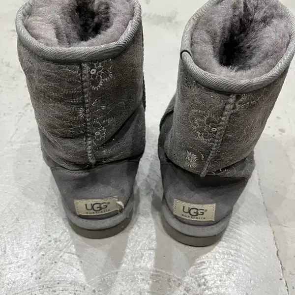 UGG 어그부츠 230