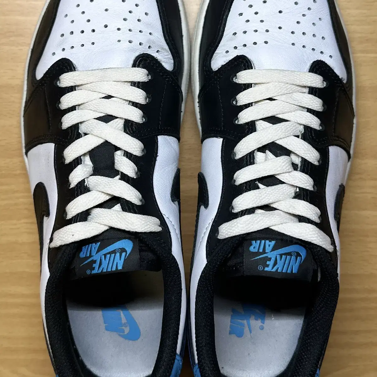 NIKE JORDAN 1 RETRO LOW OG POWDER BLUE