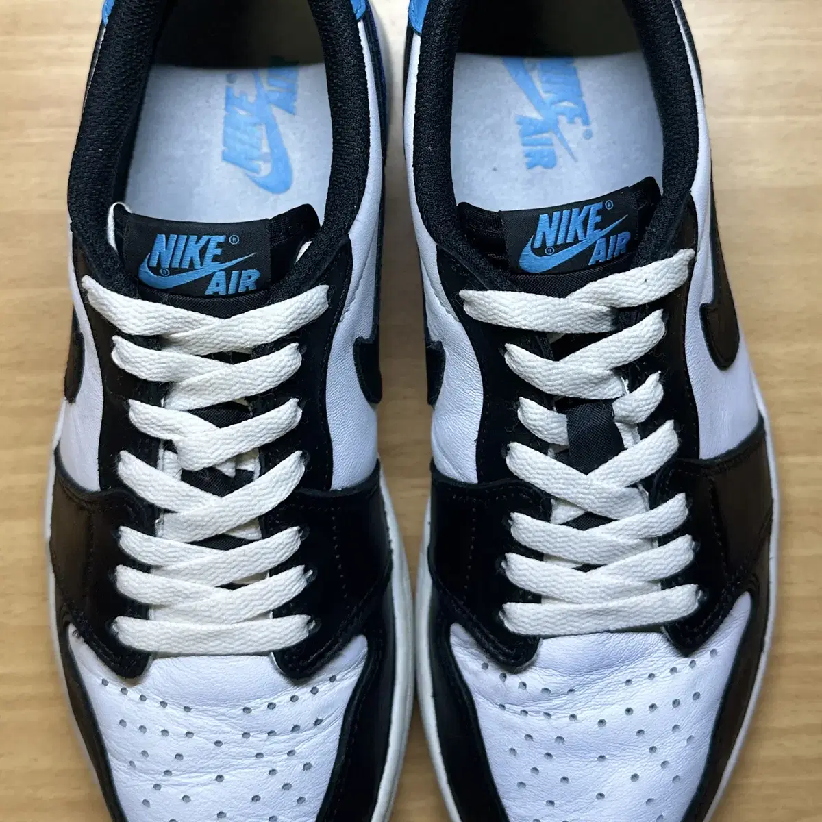 NIKE JORDAN 1 RETRO LOW OG POWDER BLUE