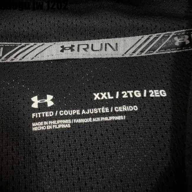 XXL UNDER ARMOUR ZIPUP 언더아머 집업