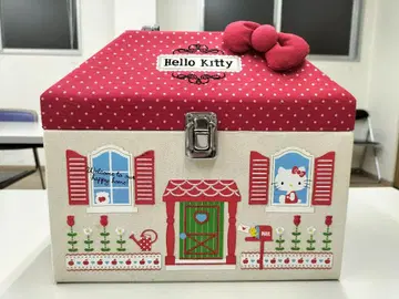 산리오 헬로키티HELLO KITTY 집 모양 수납 BOX