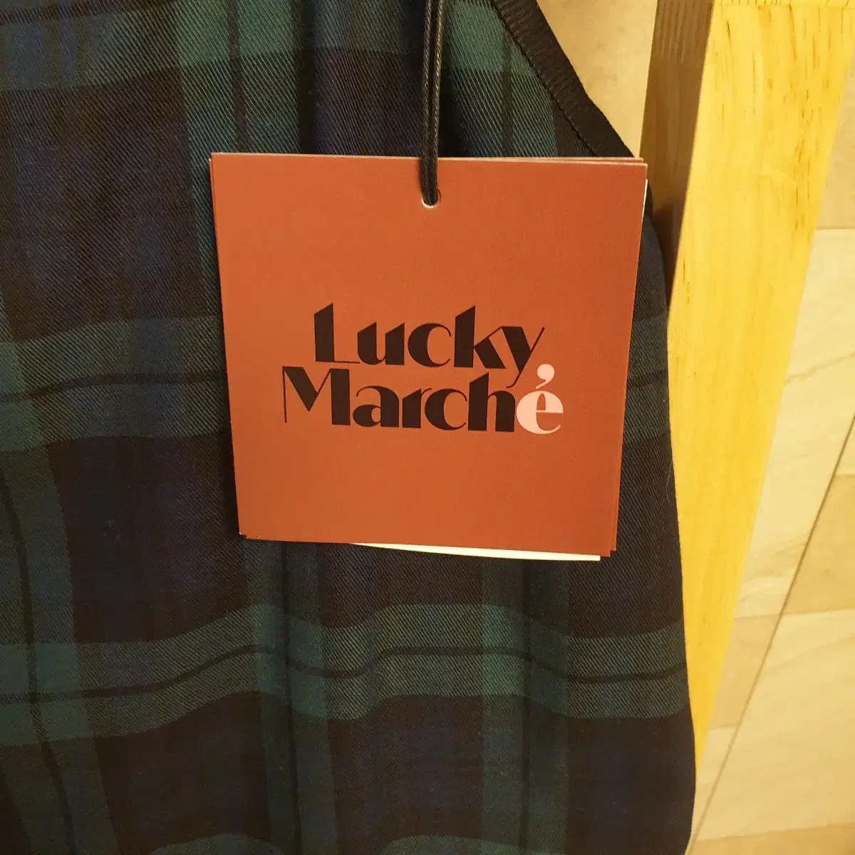 (새것) Lucky marche 럭키마르쉐 원피스